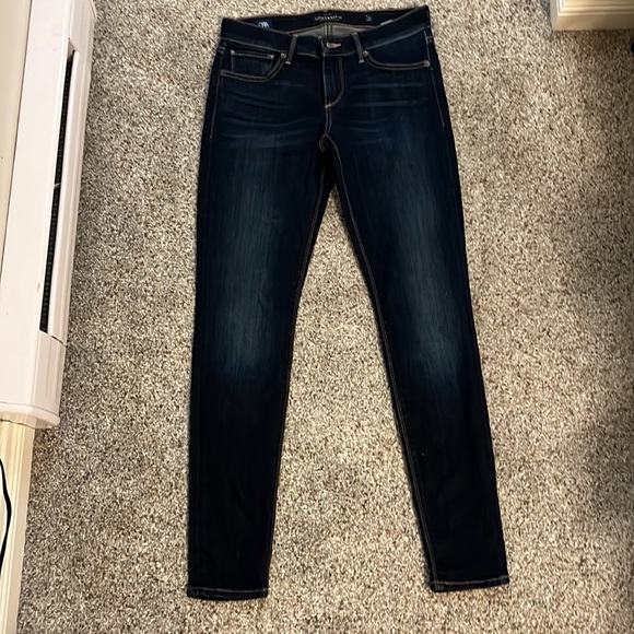 3 pairs of jeans: Lucky Brand, American Eagle, Blue Notes - Picture 5 of 9